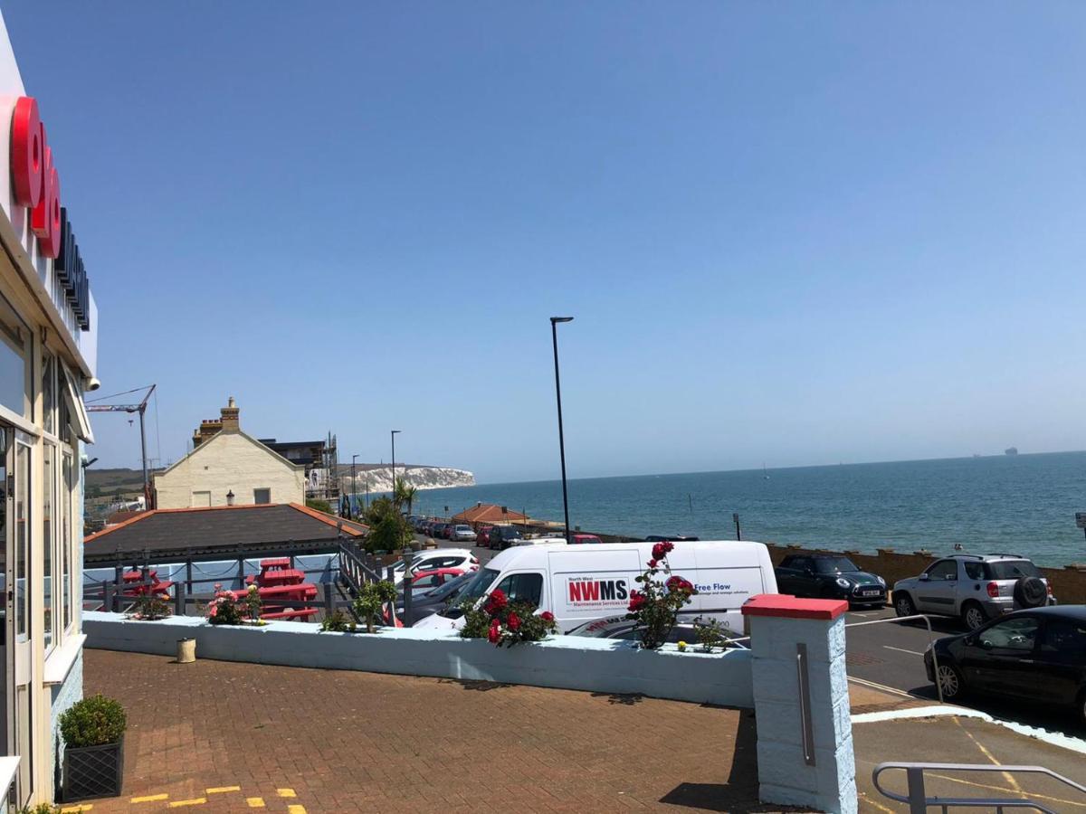 OYO Marina Sandown Exterior foto